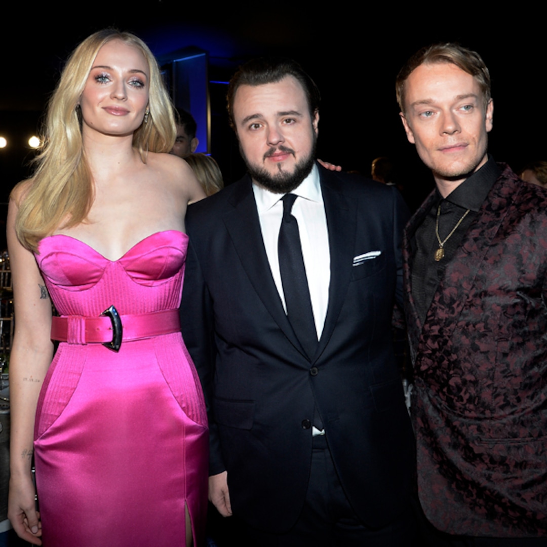 This Game of Thrones Reunion at SAG Awards May Make You Cry E! Online